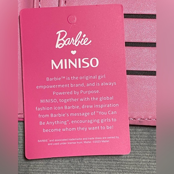 NWT Barbie X Miniso women’s pink limited edition embossed long wallet snap close - Picture 9 of 15
